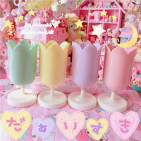 1pc Lovely Flower Plastic Goblet Pen Holder